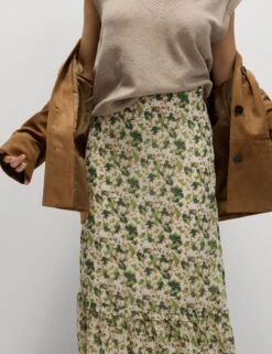 Chiffon Floral Midi Circle Skirt 14 Chiffon Floral Midi Circle Skirt -M&S Chiffon Floral Midi Circle Skirt 3