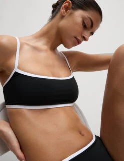 Contrast Trim Scoop Neck Bikini Top