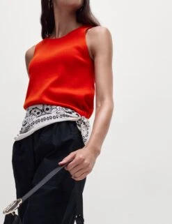 Crew Neck Knitted Vest -M&S Crew Neck Knitted Vest 3