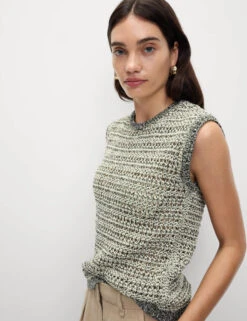 Crew Neck Slim Fit Knitted Vest With Cotton