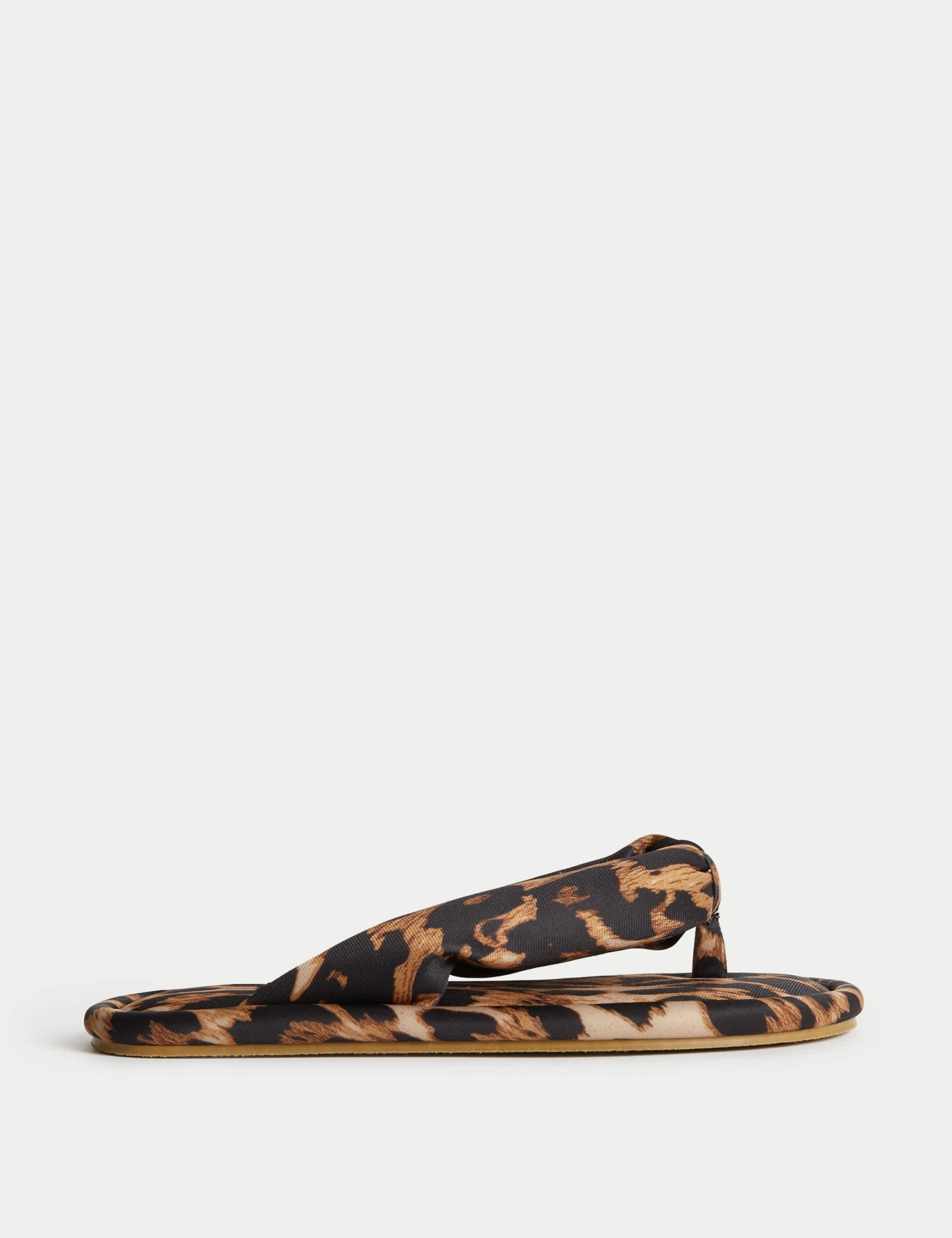 Leopard Print Slider Slippers 3 Leopard Print Slider Slippers