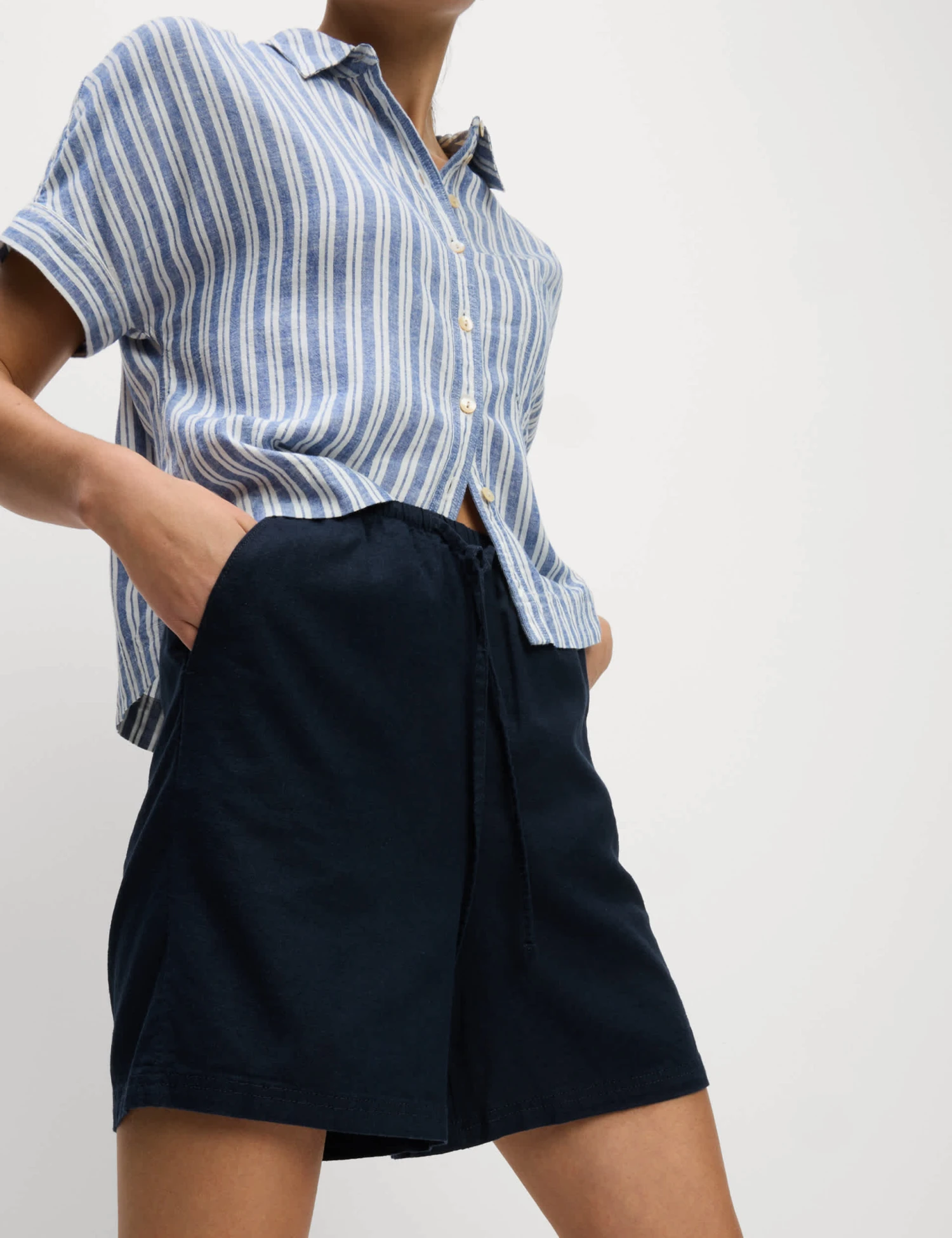 Linen Rich High Waisted Shorts 3 Linen Rich High Waisted Shorts