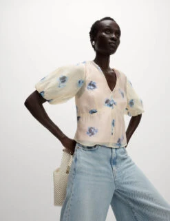 Organza Floral V-Neck Puff Sleeve Blouse -M&S Organza Floral V Neck Puff Sleeve Blouse 2