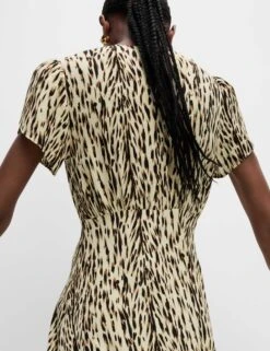 Printed Midaxi Tea Dress -M&S Printed Midaxi Tea Dress 3