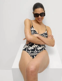 Printed Padded Plunge Swimsuit 17 Printed Padded Plunge Swimsuit -M&S Printed Padded Plunge Swimsuit 4