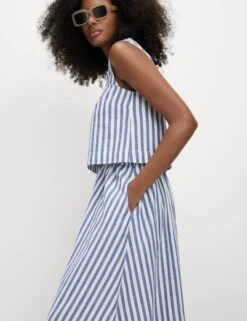 Printed Square Neck Beach Top With Linen