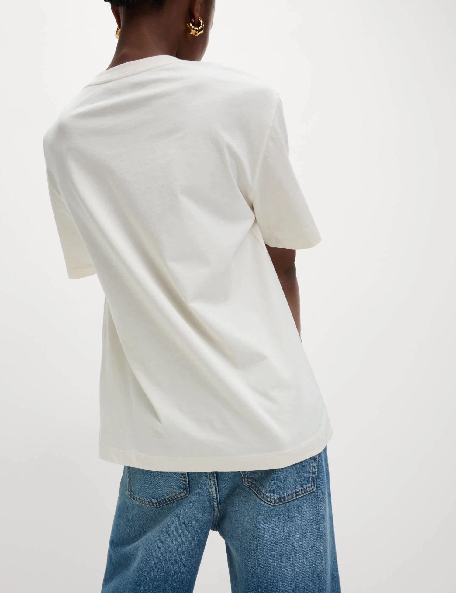 Pure Cotton Graphic Oversized T-Shirt 5 Pure Cotton Graphic Oversized T-Shirt - Image 3