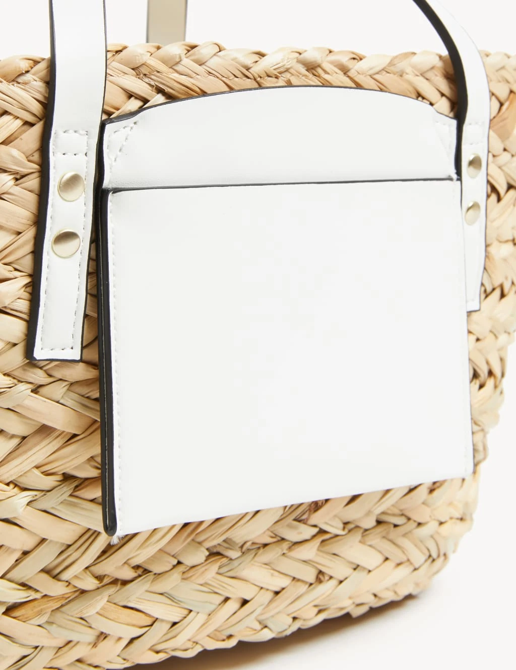 Straw Drawstring Tote Bag 4 Straw Drawstring Tote Bag - Image 2