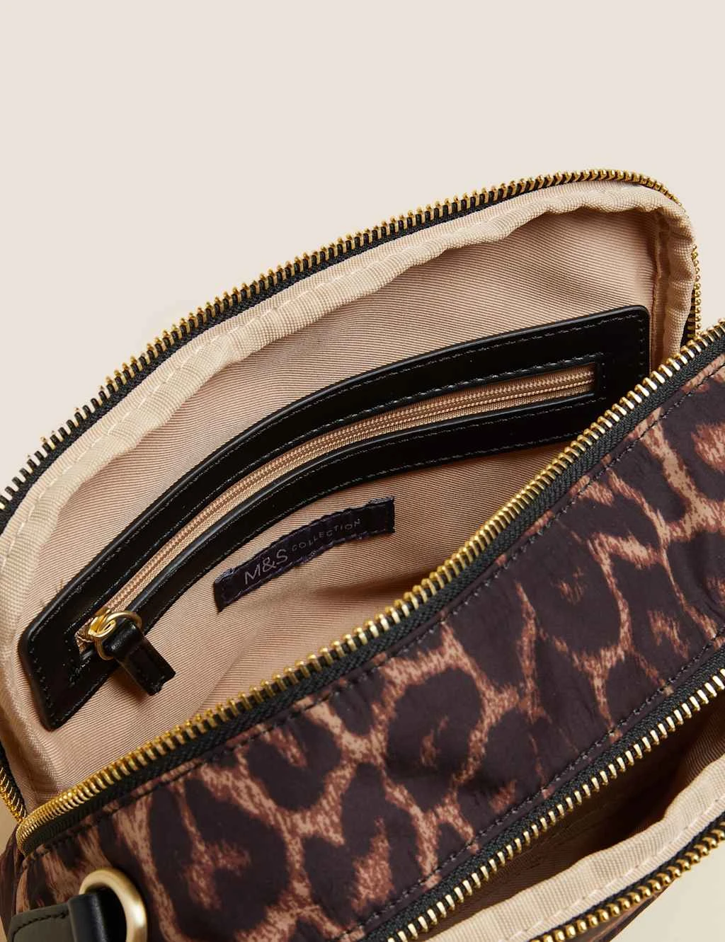 Zip Around Cross Body Camera Bag 5 Zip Around Cross Body Camera Bag - Image 3