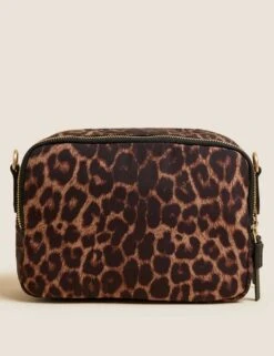 Zip Around Cross Body Camera Bag 9 Zip Around Cross Body Camera Bag -M&S SD 01 T01 1515V N4 X EC 3