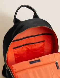 Zip Around Backpack -M&S SD 01 T01 9810C Y0 X EC 2