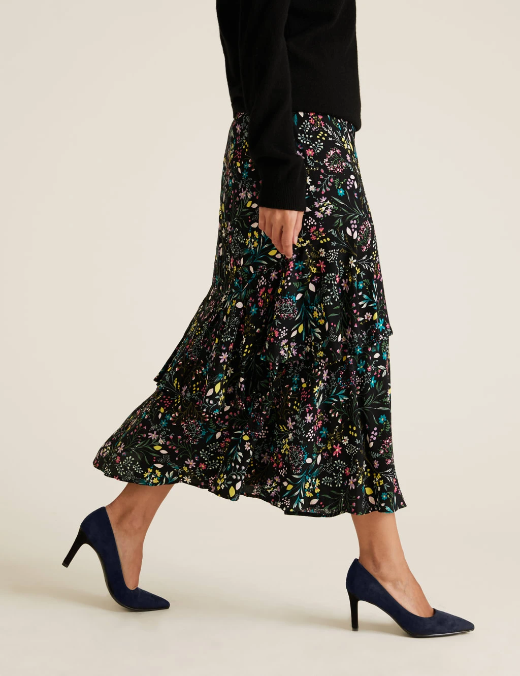 Stiletto Heel Pointed Court Shoes 6 Stiletto Heel Pointed Court Shoes - Image 4