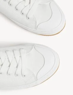 Canvas Lace Up Stripe Trainers -M&S SD 01 T02 2300T Z0 X EC 1