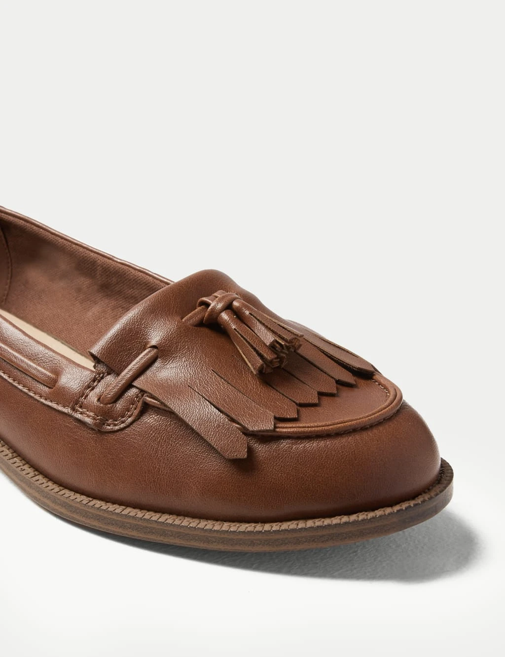 Patent Tassel Loafers 7 Patent Tassel Loafers - Image 5