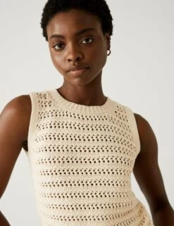 Pure Cotton Textured Knitted Vest -M&S SD 01 T38 6947 KY X EC 1