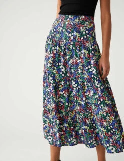 Printed Midi Tiered Skirt -M&S SD 01 T42 2394 ZZ X EC 3
