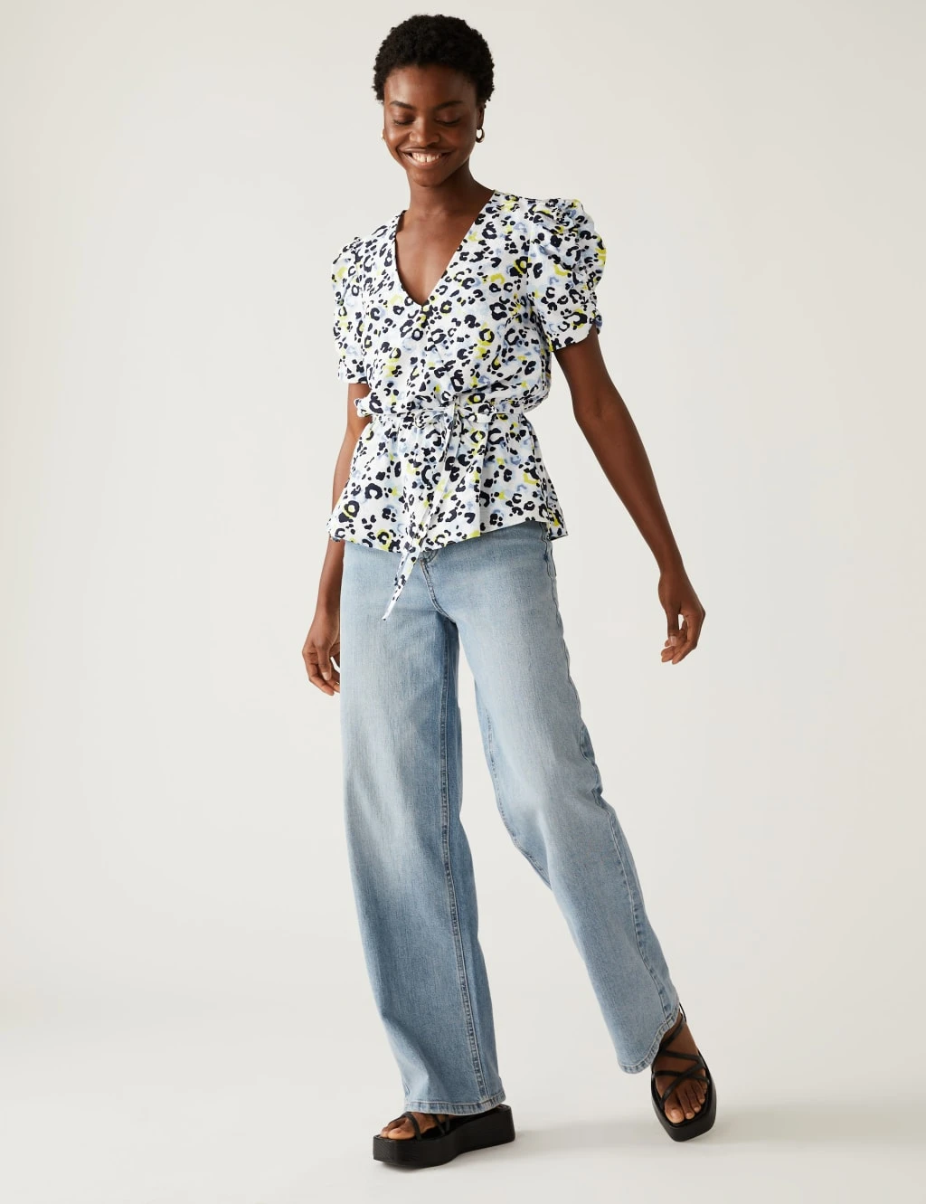 Printed V-Neck Wrap Top 5 Printed V-Neck Wrap Top - Image 3