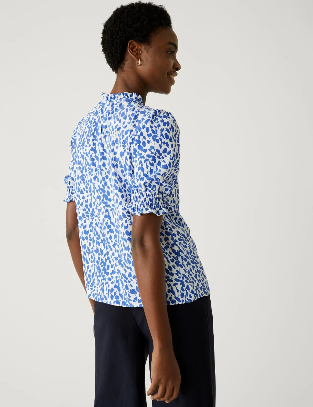 Printed Frill Neck Puff Sleeve Blouse 8 Printed Frill Neck Puff Sleeve Blouse - Image 6