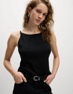 Square Neck Fitted Knitted Vest -M&S Square Neck Fitted Knitted Vest 3