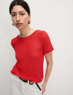 Textured Crew Neck Knitted Top