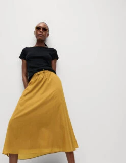 Textured Midi Circle Skirt -M&S Textured Midi Circle Skirt 2