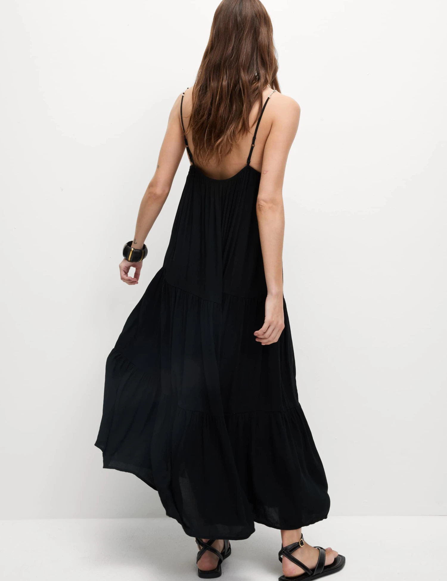 V-Neck Midi Beach Dress 7 V-Neck Midi Beach Dress - Image 5