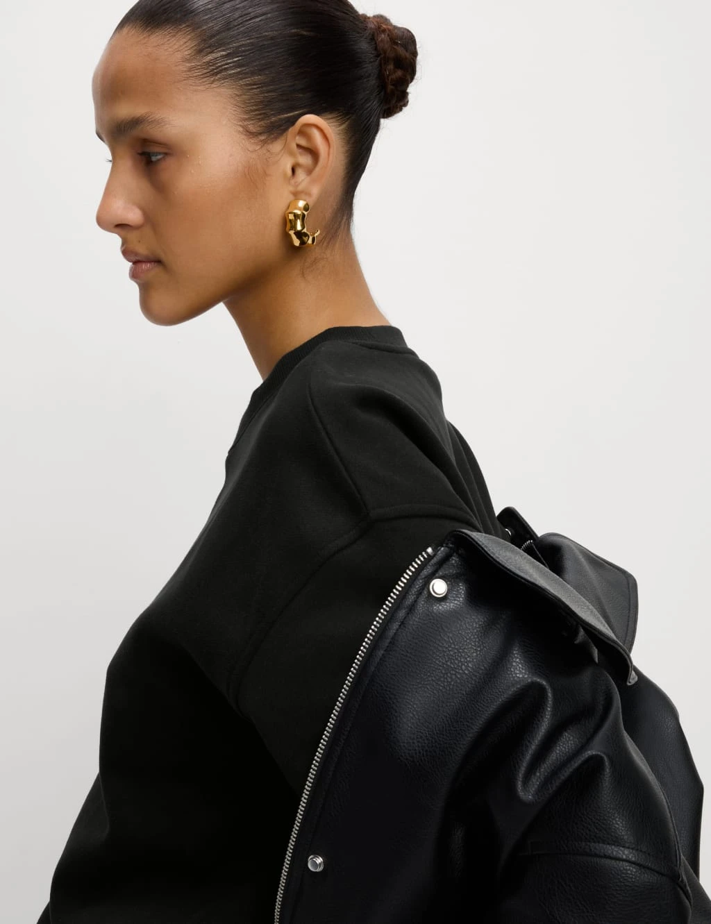 Cotton Rich Crew Neck Cropped Sweatshirt 10 Cotton Rich Crew Neck Cropped Sweatshirt - Image 8