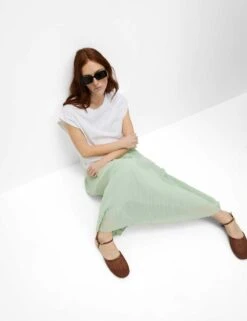 Crinkle Midaxi Column Skirt 22 Crinkle Midaxi Column Skirt -M&S crinkle midaxi column skirt 8