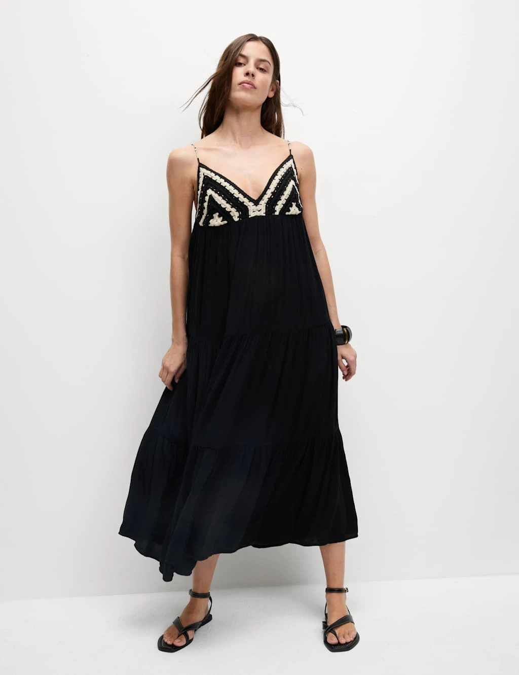 V-Neck Midi Beach Dress 12 V-Neck Midi Beach Dress - Image 10