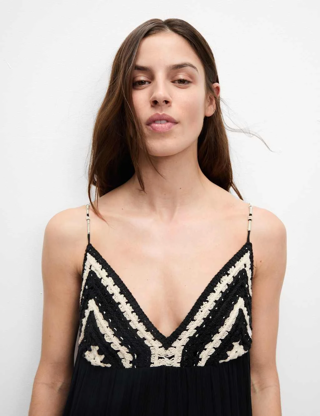 V-Neck Midi Beach Dress 14 V-Neck Midi Beach Dress - Image 12