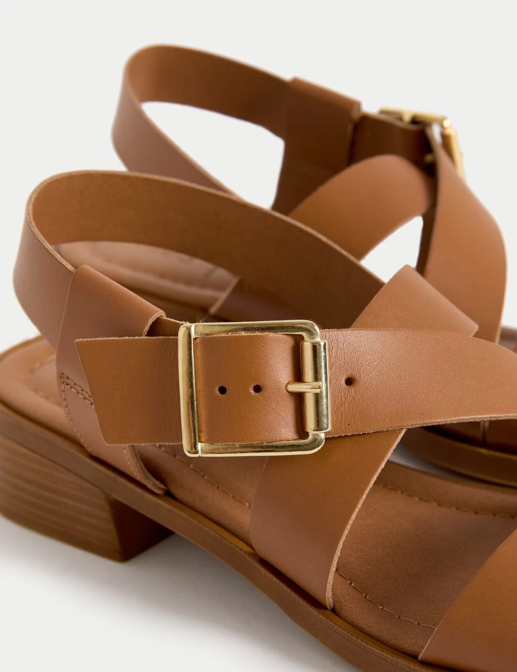 Leather Buckle Strappy Block Heel Sandals 9 Leather Buckle Strappy Block Heel Sandals - Image 7