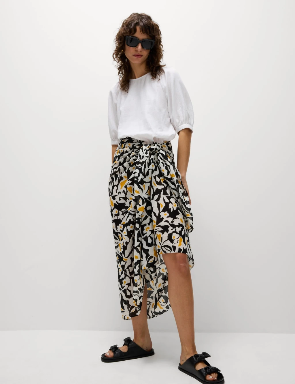 Linen Rich Round Neck Blouse 12 Linen Rich Round Neck Blouse - Image 10