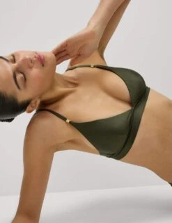 Padded Trim Detail Plunge Bikini Top 28 Padded Trim Detail Plunge Bikini Top -M&S padded trim detail plunge bikini top 9