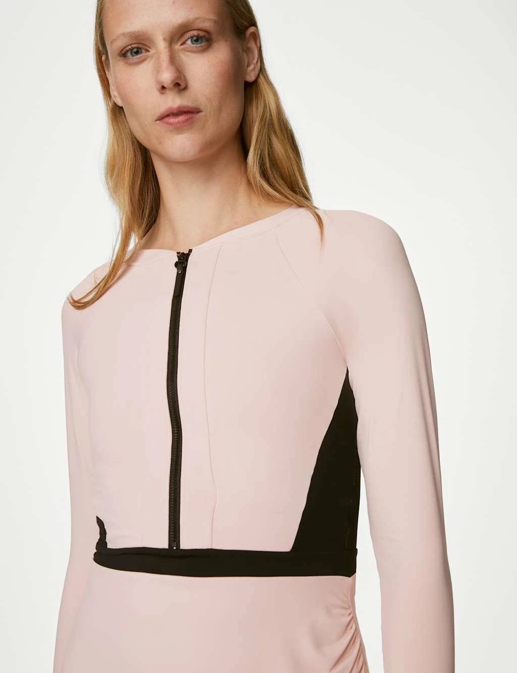 Printed High Neck Swimsuit 5 Printed High Neck Swimsuit - Image 3