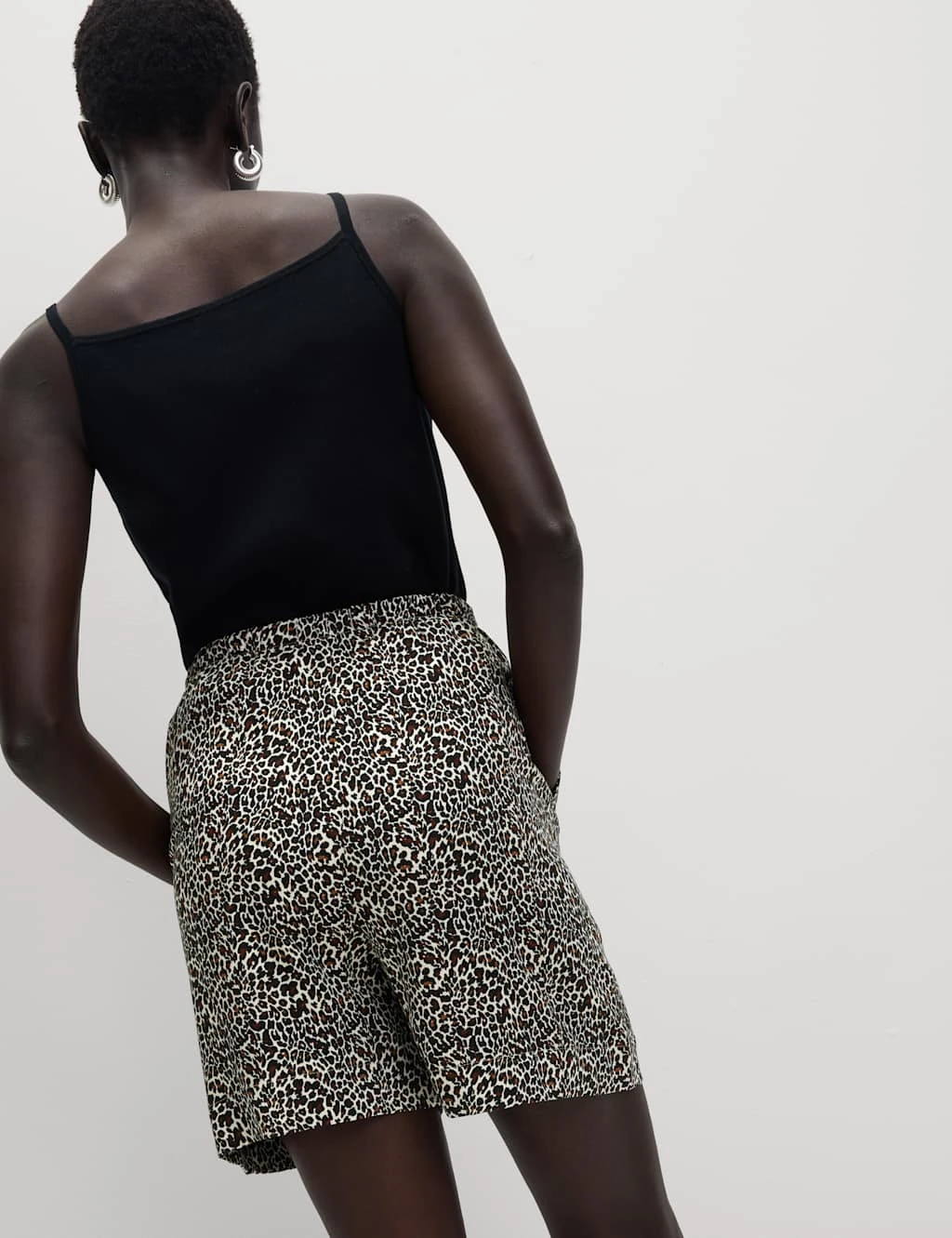 Printed Pure Twill High Waisted Shorts 18 Printed Pure Twill High Waisted Shorts - Image 16