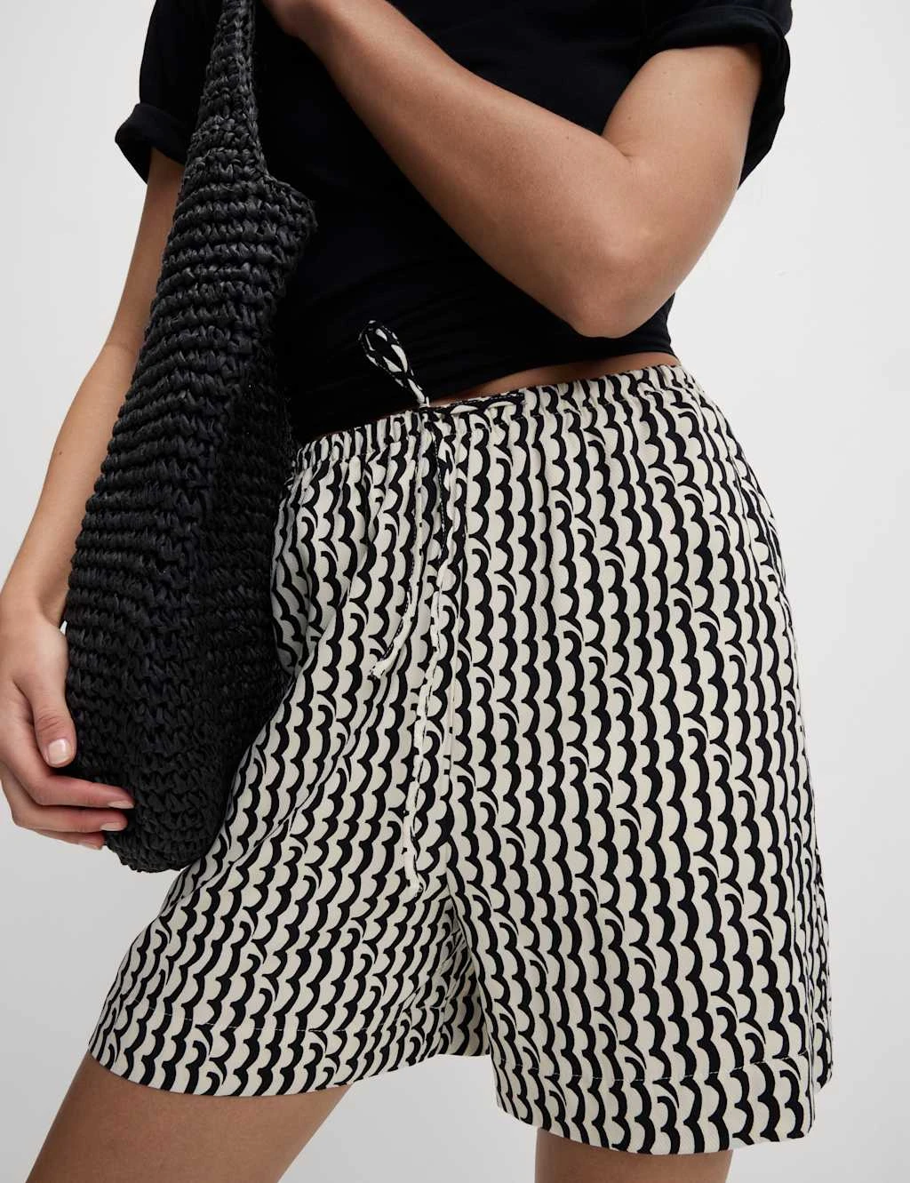 Printed Pure Twill High Waisted Shorts 12 Printed Pure Twill High Waisted Shorts - Image 10