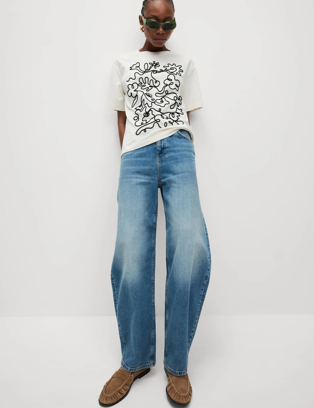 Pure Cotton Graphic Oversized T-Shirt 11 Pure Cotton Graphic Oversized T-Shirt - Image 9